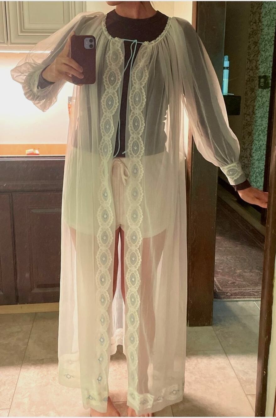 VTG 50s Miss Elaine White Blue Peignoir Sheer Robe Bridal Something Blue White